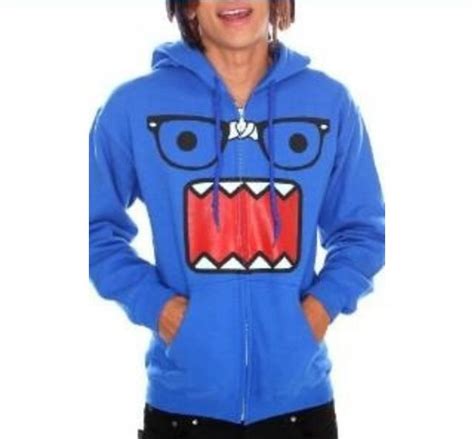 domo sweater